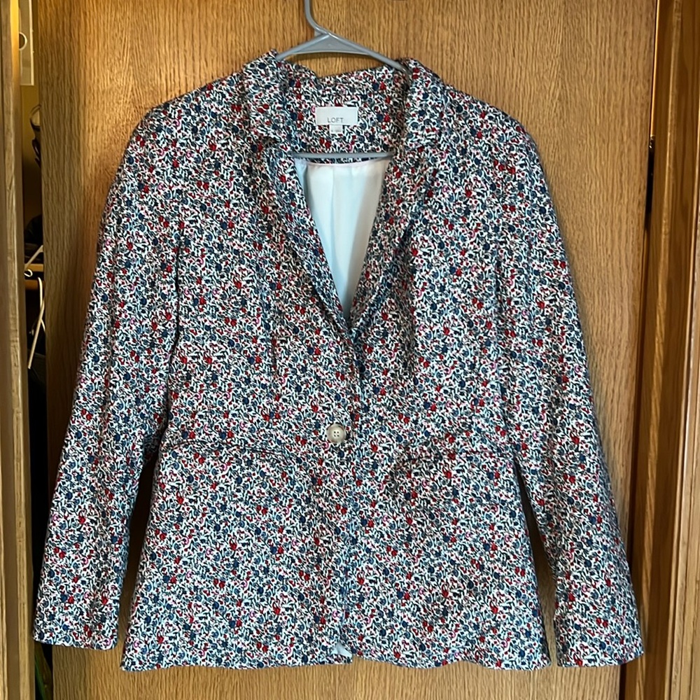 LOFT Floral Print Blazer in Navy, Red, White